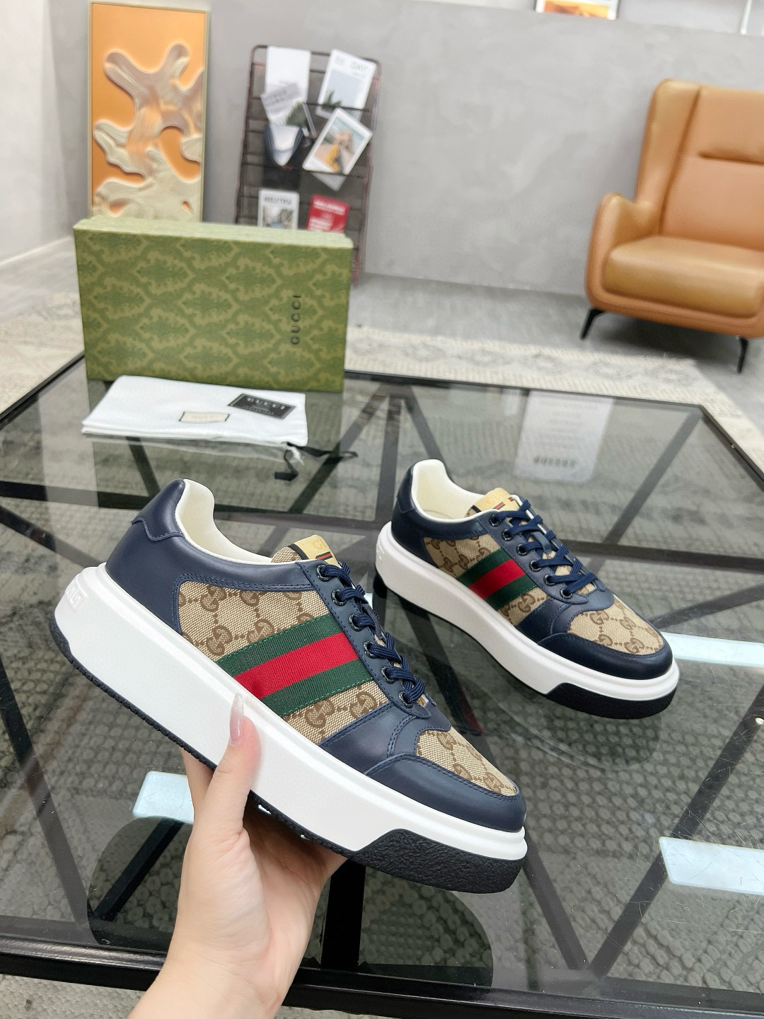 구찌 스크러너 남자 신발 운동화 스니커즈