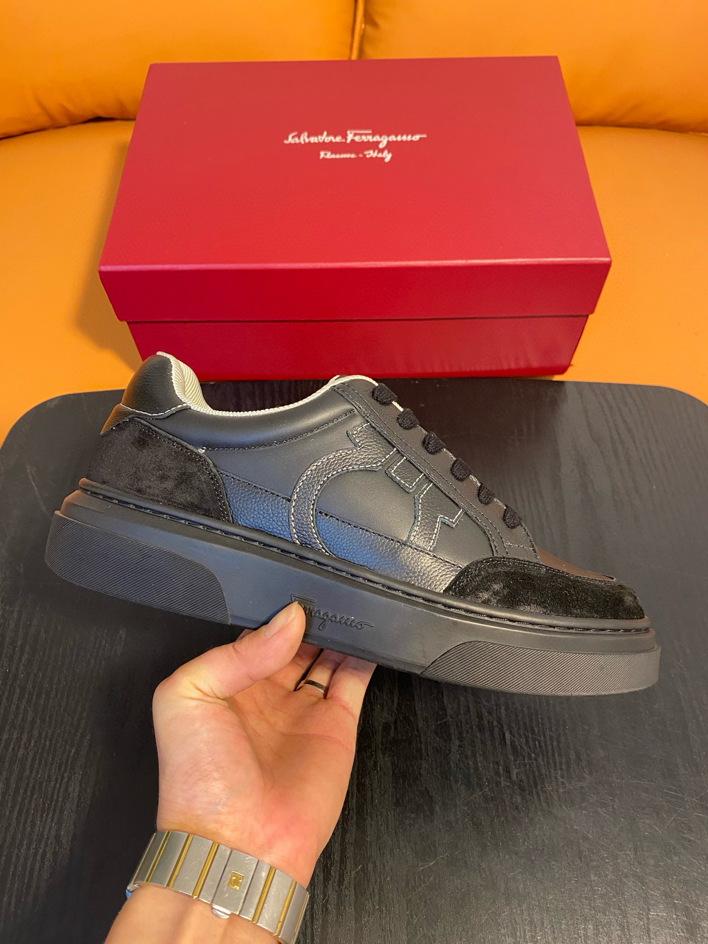 살바토레 페라가모 남자 신발 운동화 스니커즈