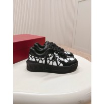 발렌티노 남녀공용 신발 운동화 스니커즈