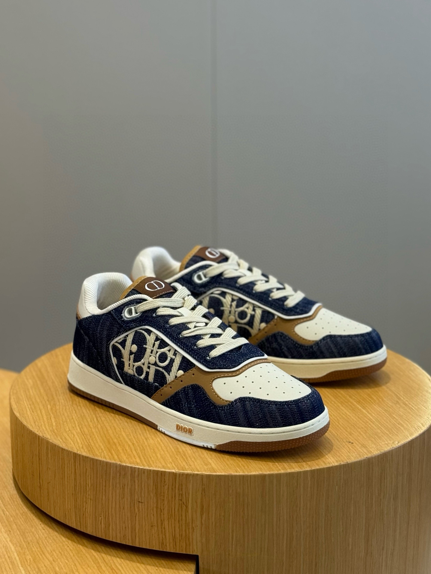 디올 남녀공용 신발 운동화 스니커즈