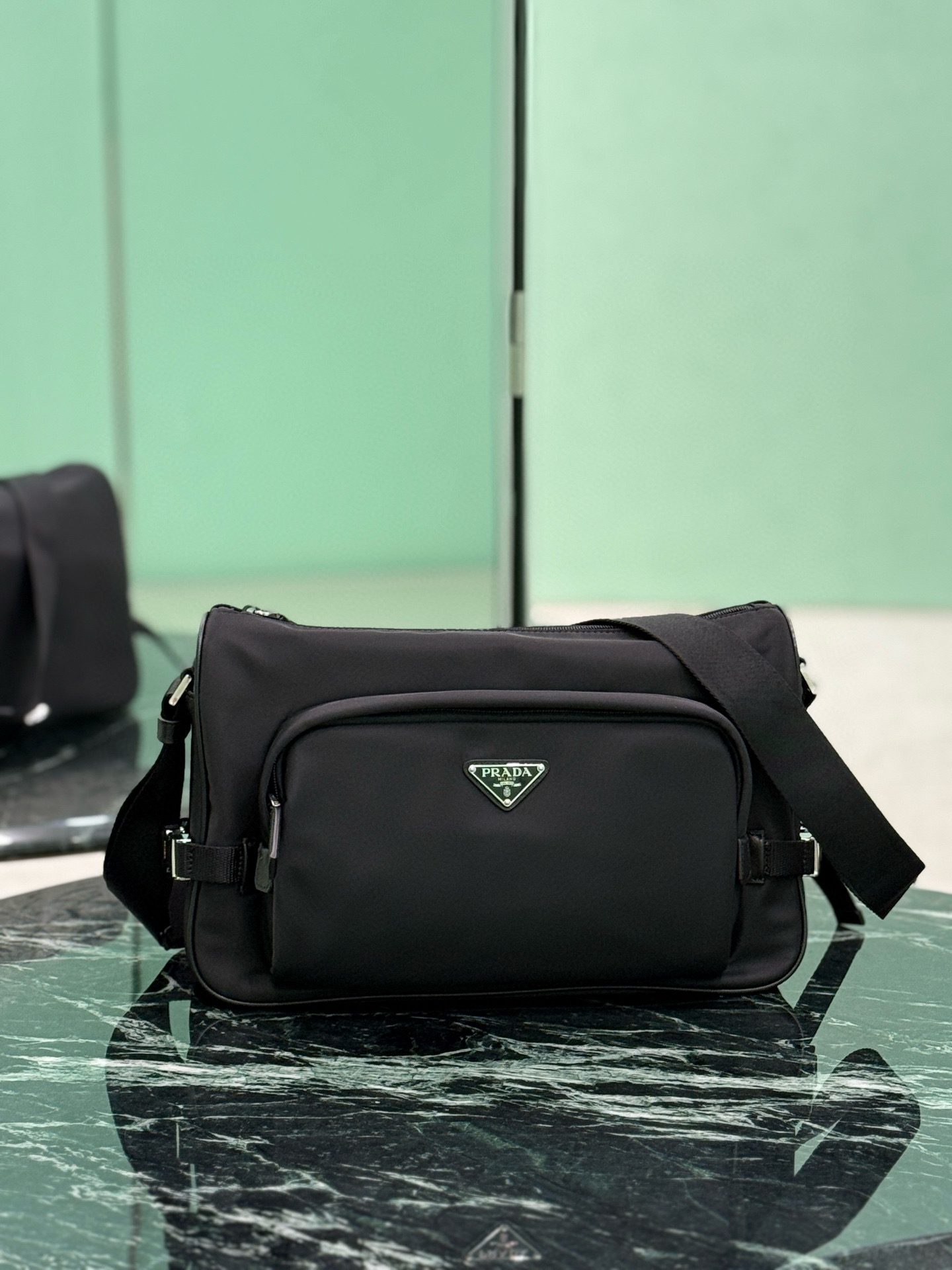 프라다 2VH191 라지 남녀공용가방