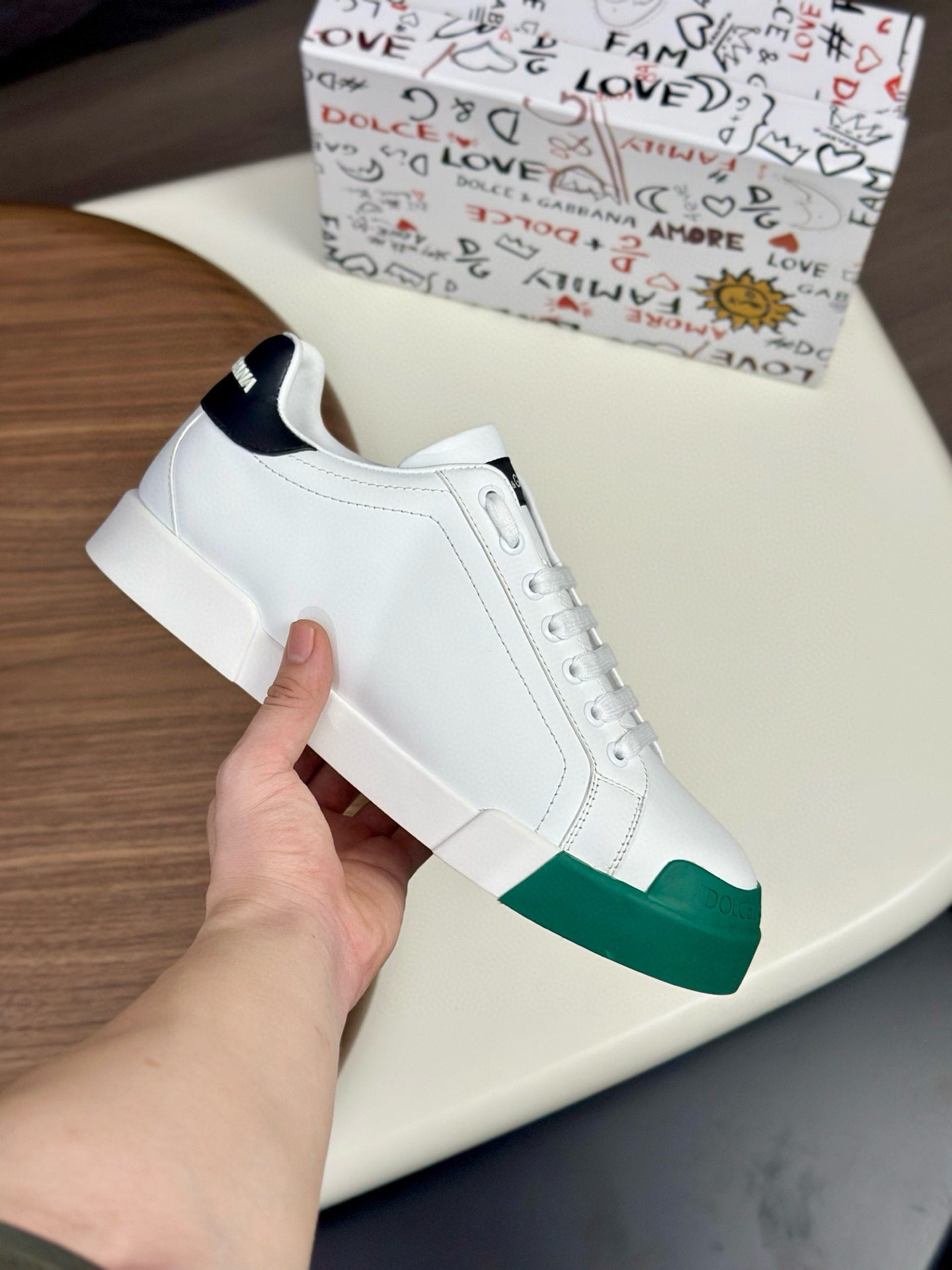 돌체앤가바나 남자 신발 운동화 스니커즈