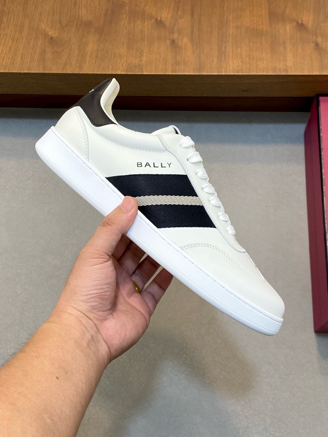 발리 남자 신발 운동화 스니커즈