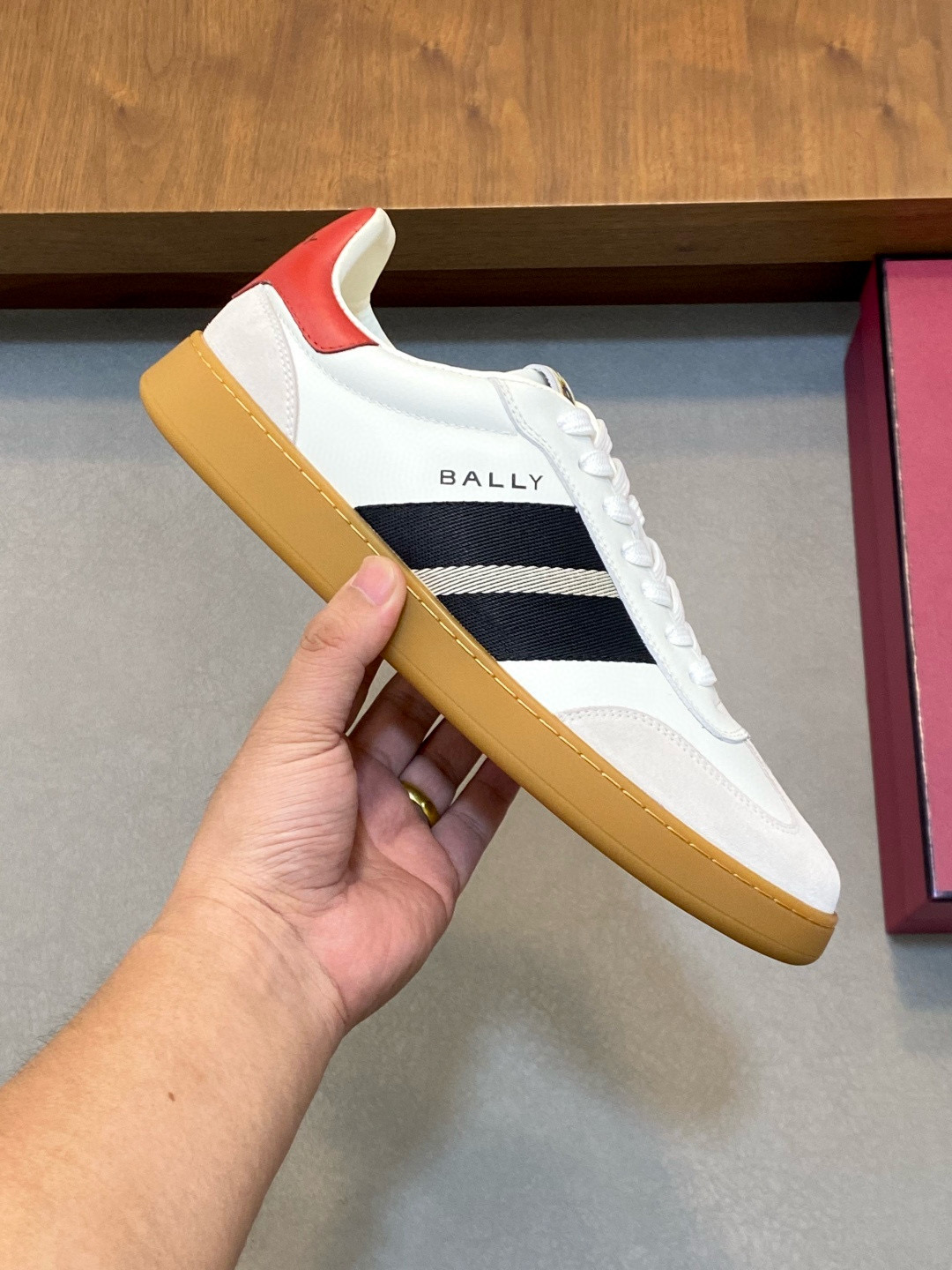 발리 남자 신발 운동화 스니커즈