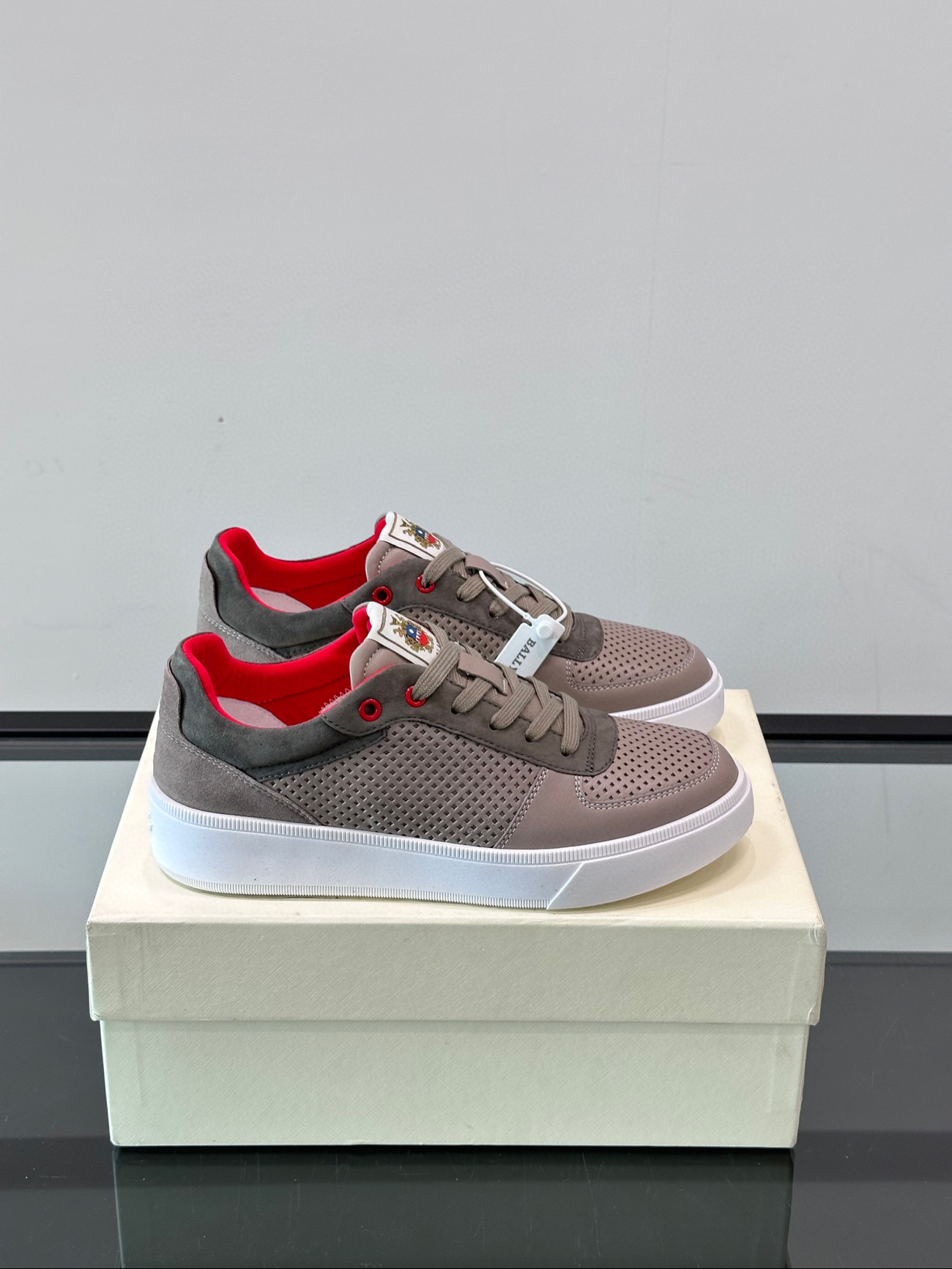 발리 남자 신발 운동화 스니커즈