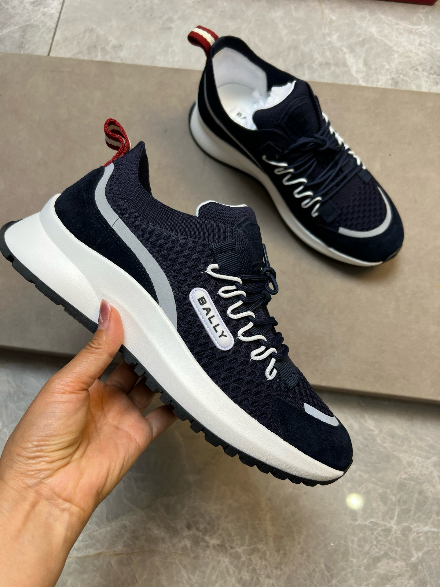 발리 남자 신발 운동화 스니커즈