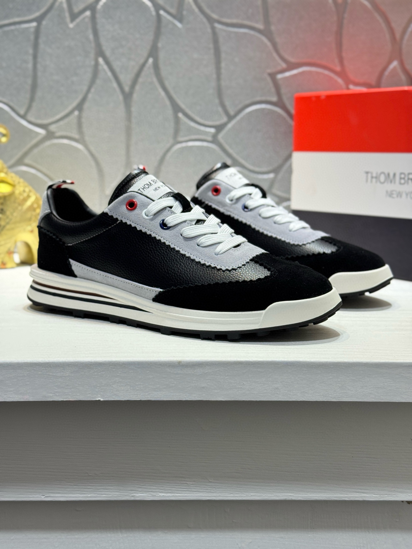 톰브라운 남자 신발 운동화 스니커즈