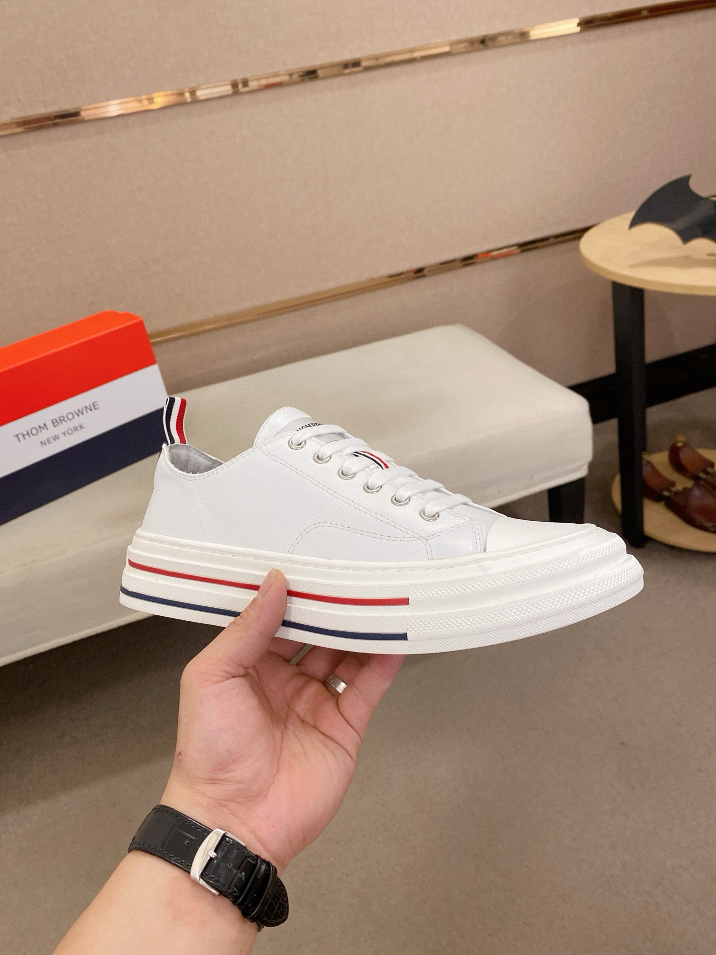 톰브라운 남자 신발 운동화 스니커즈