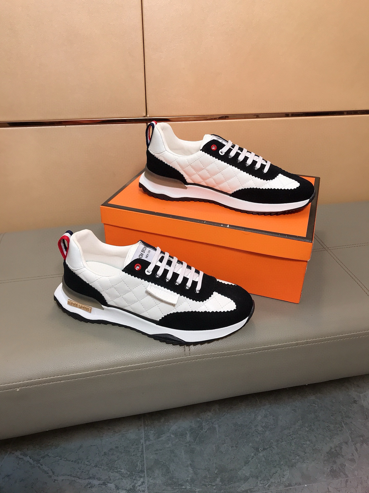 톰브라운 남자 신발 운동화 스니커즈