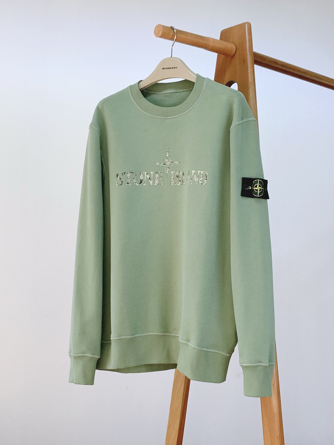 스톤아일랜드 남자 맨투맨 후드티