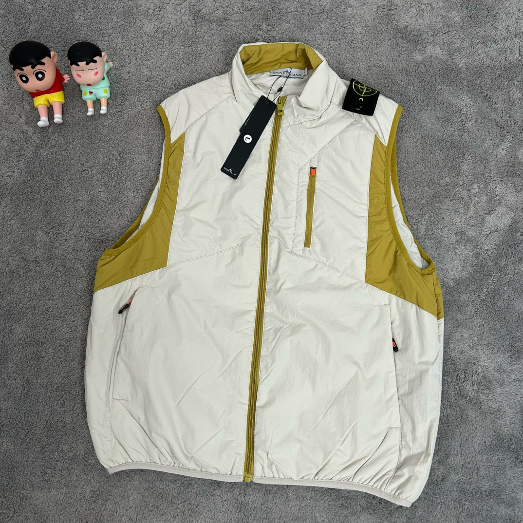 스톤아일랜드 2컬러 남자 조끼