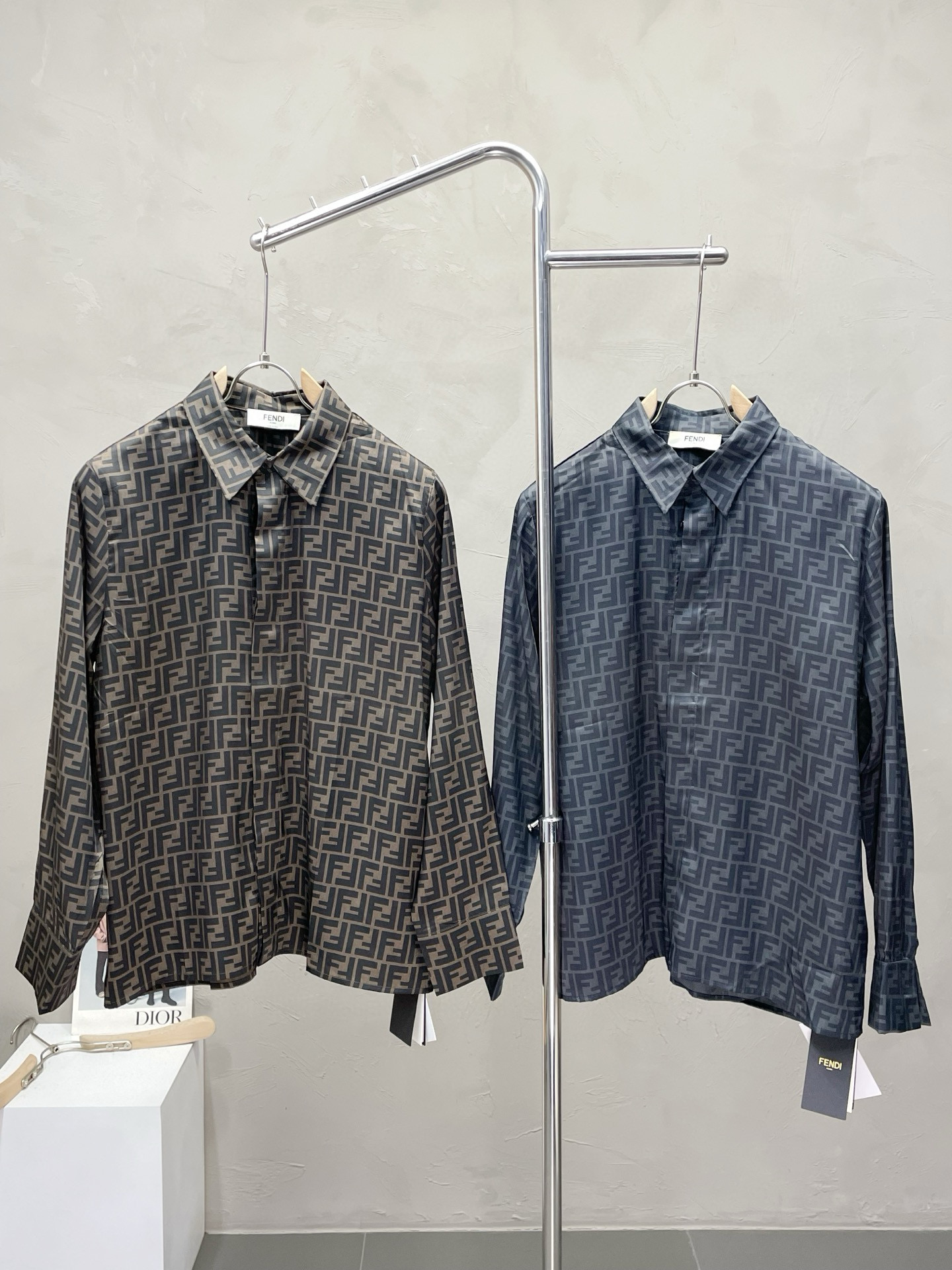 펜디 2컬러 남자 셔츠