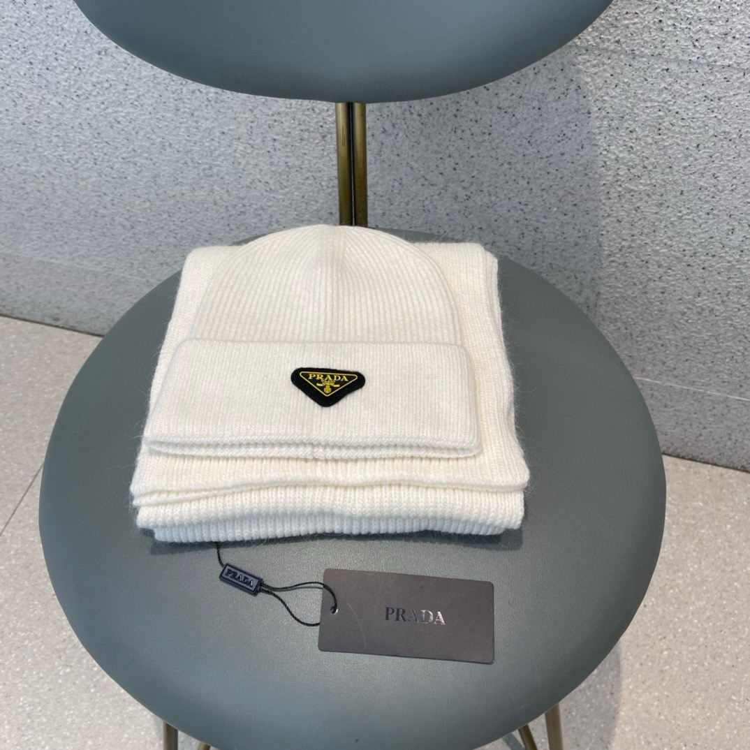 프라다 겨울 모자 세트