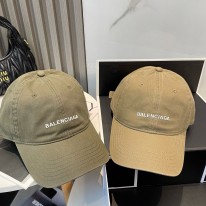 발렌시아가 모자