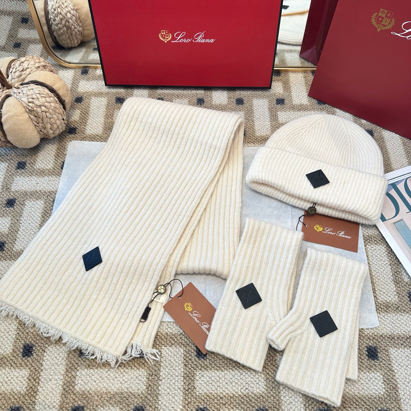 로로피아나 겨울 모자 세트