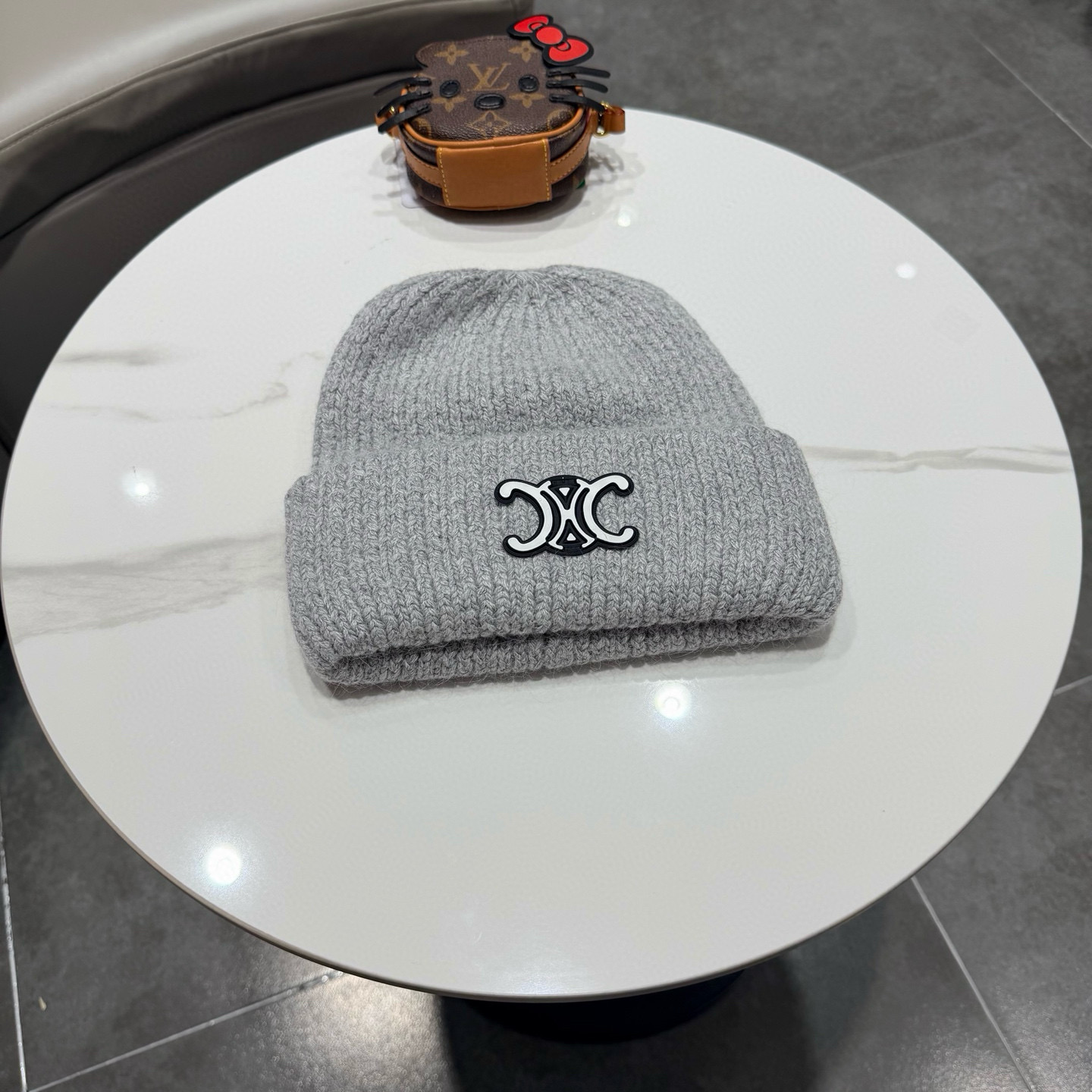 셀린느 겨울 모자