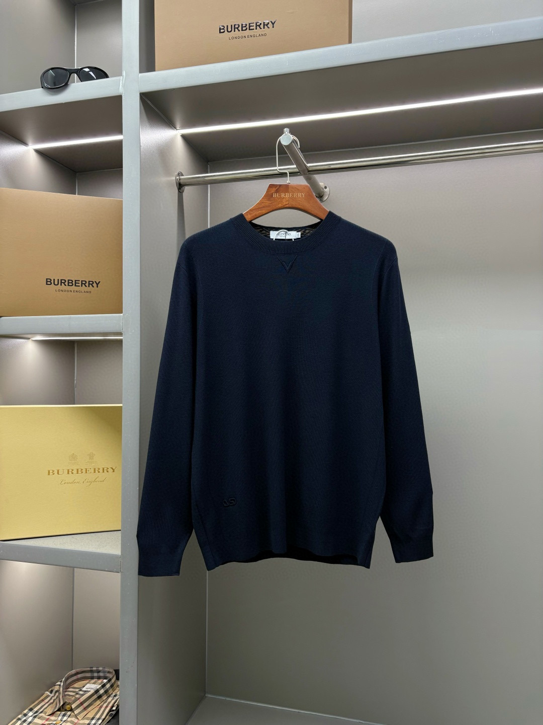 발렌티노 남자 니트