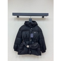 프라다 여자 패딩