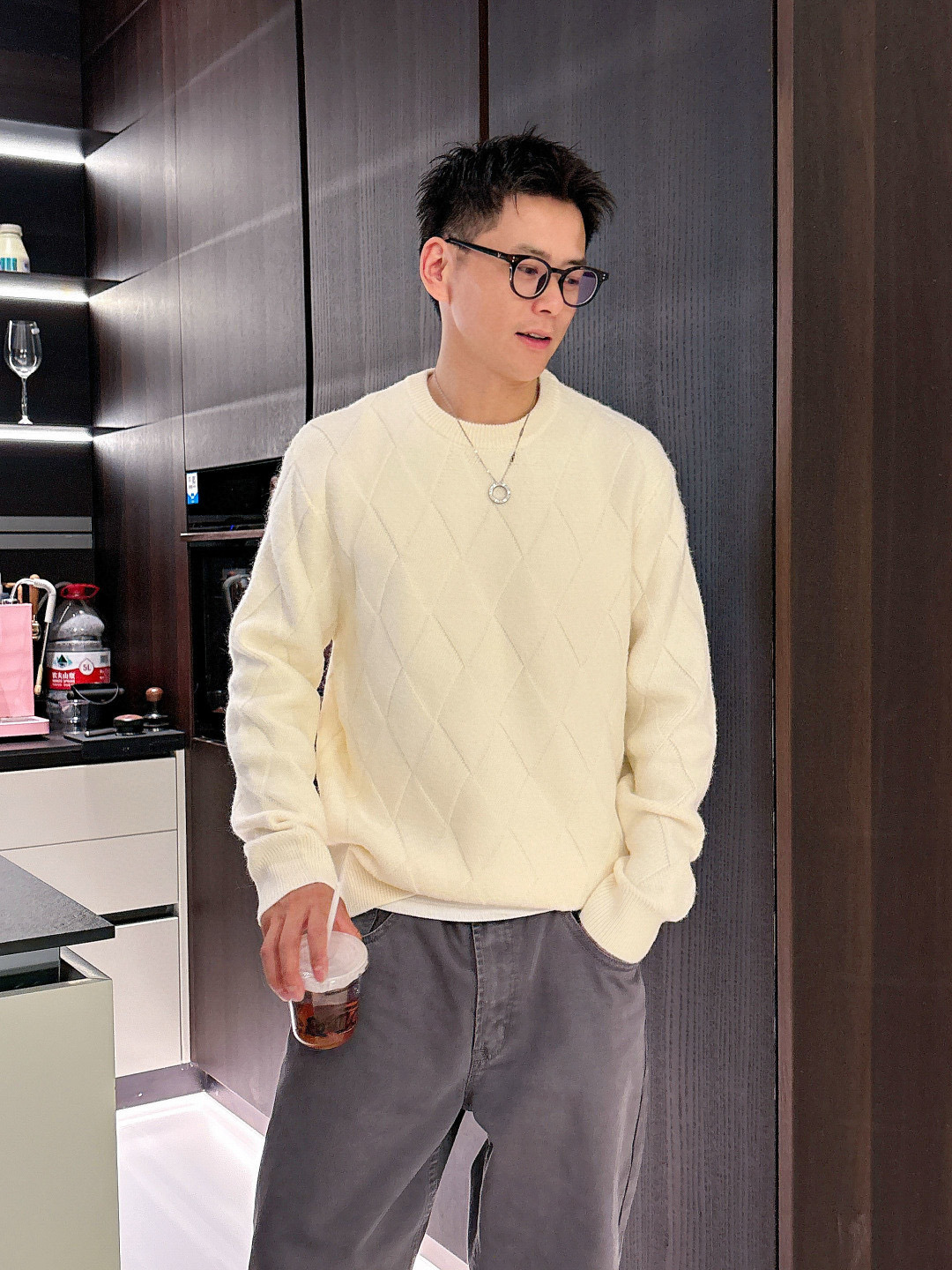 보테가베네타 남자 니트