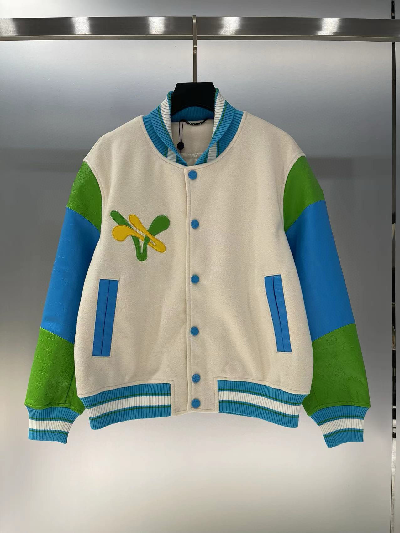 루이비통 여자 재킷 자켓-코트