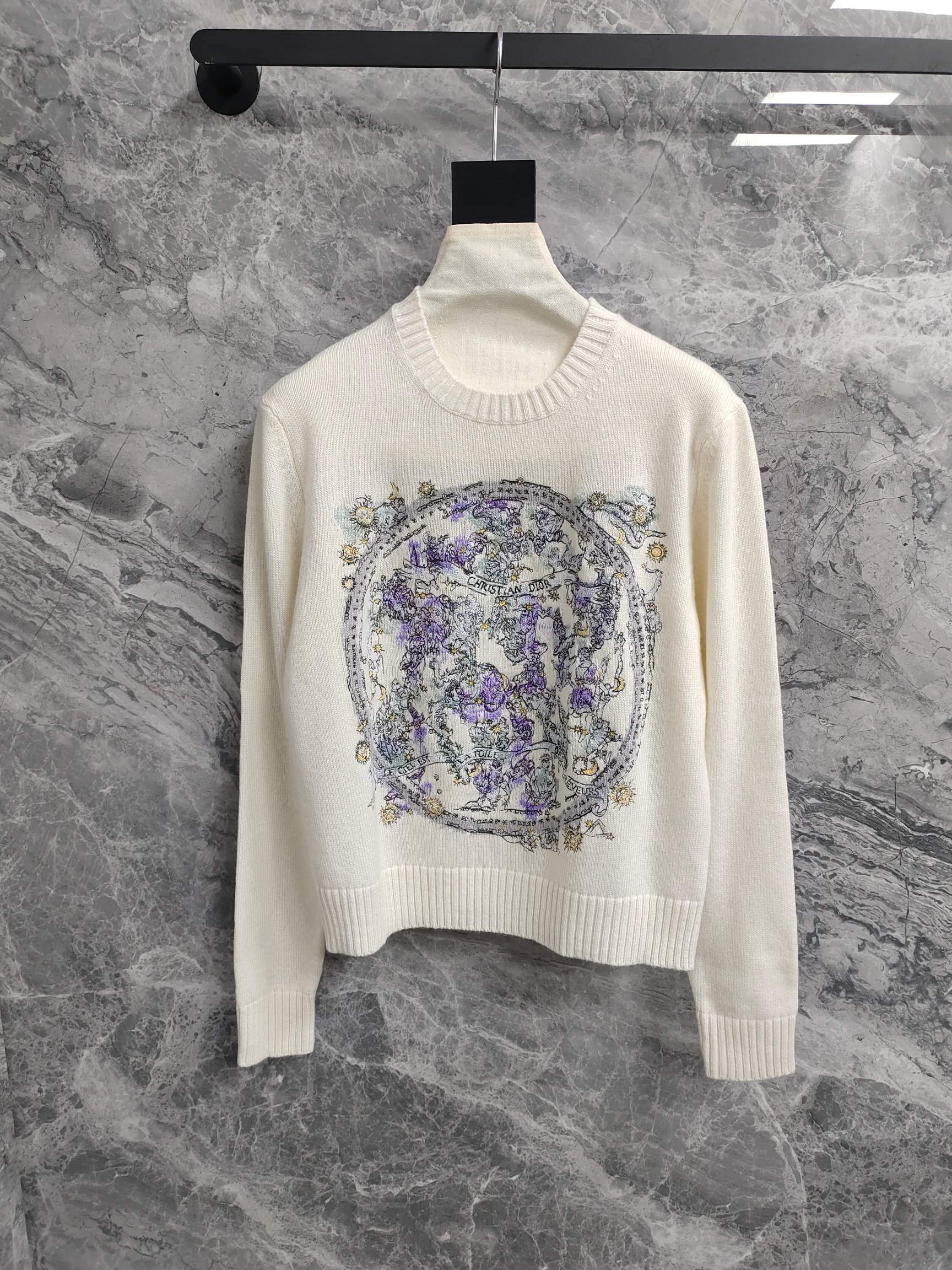 디올 여자 니트