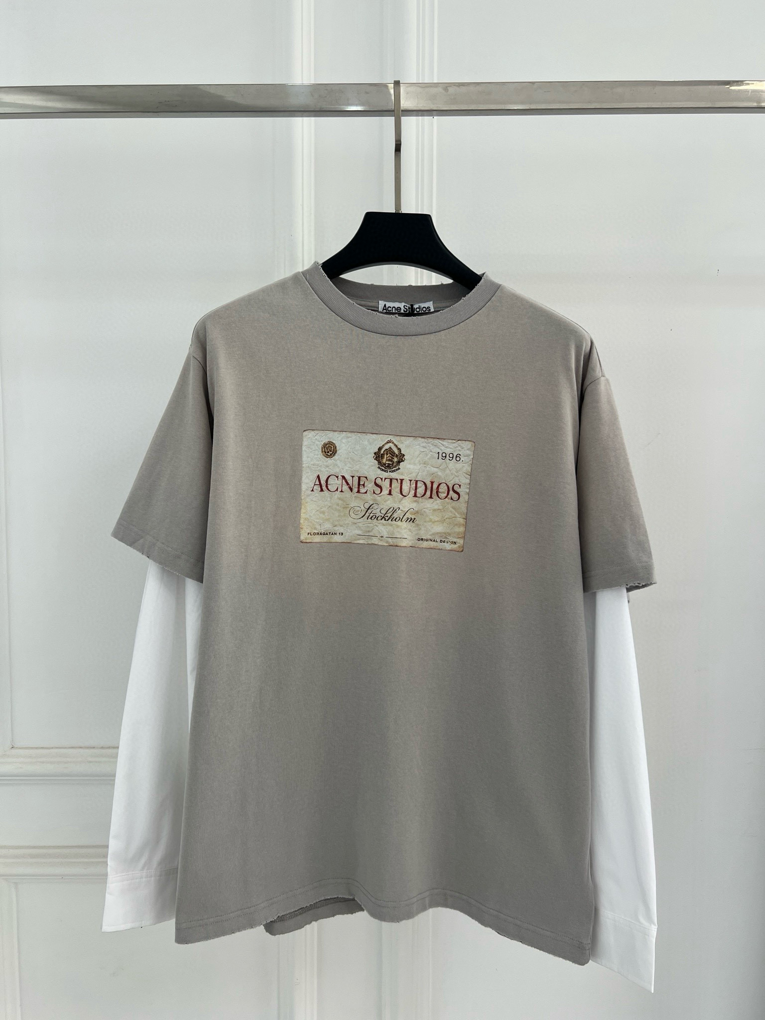 디올 여자 반팔