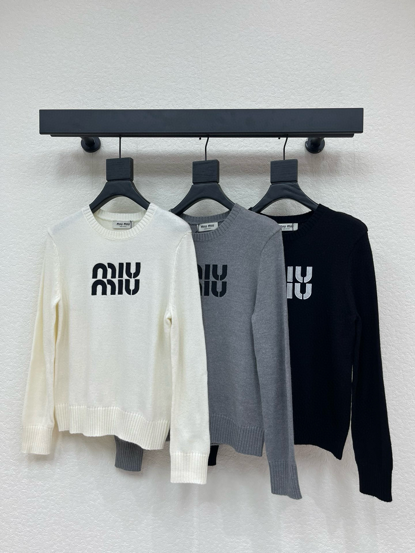 미우미우 3컬러 여자 니트