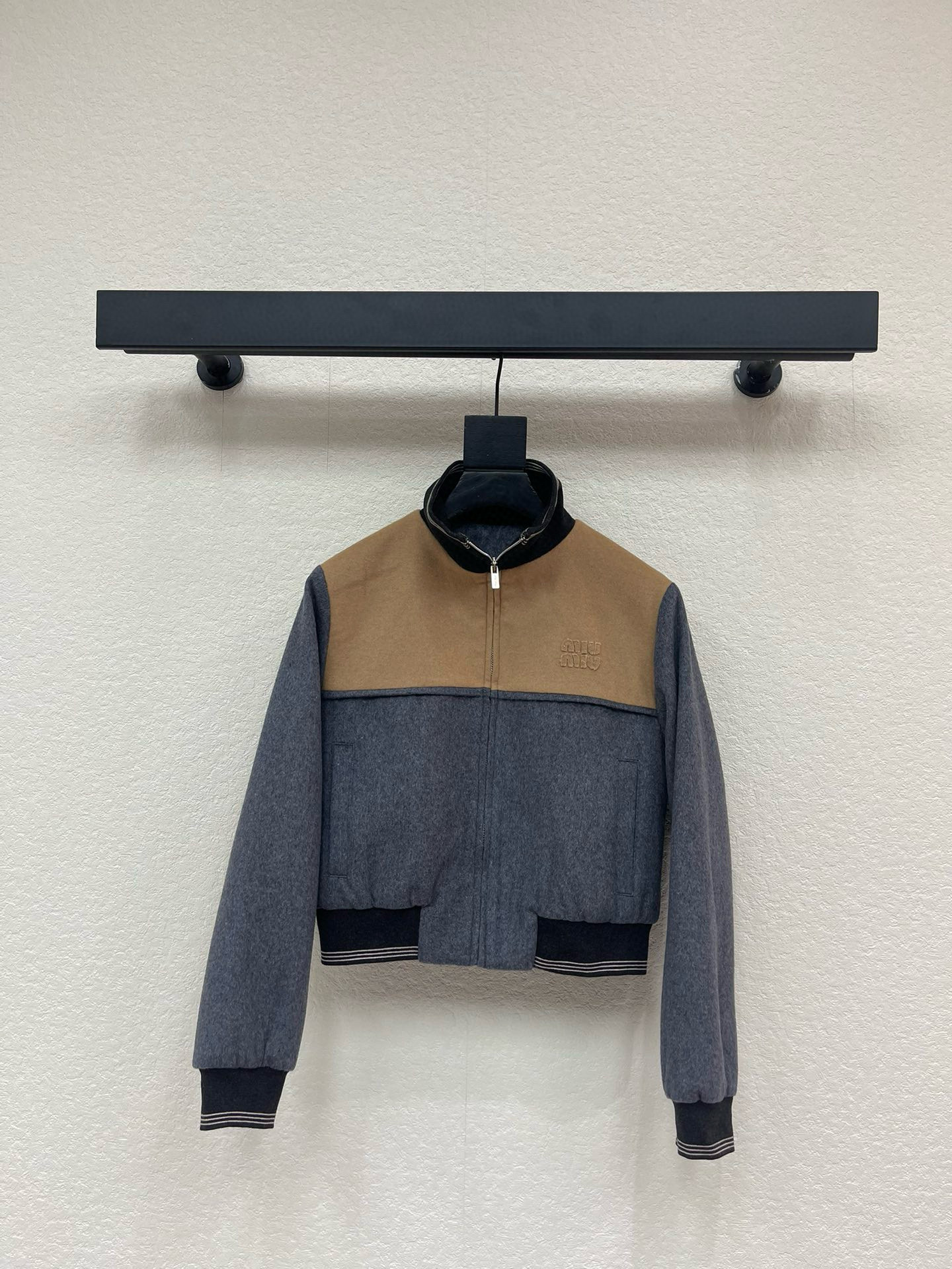 미우미우 여자 재킷 자켓-코트