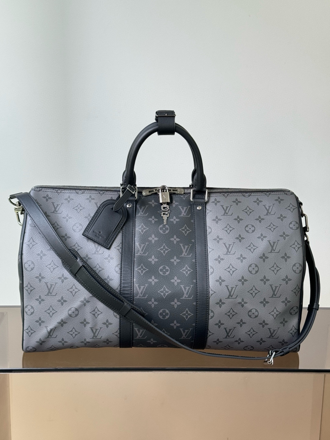 루이비통 M45392 여행가방