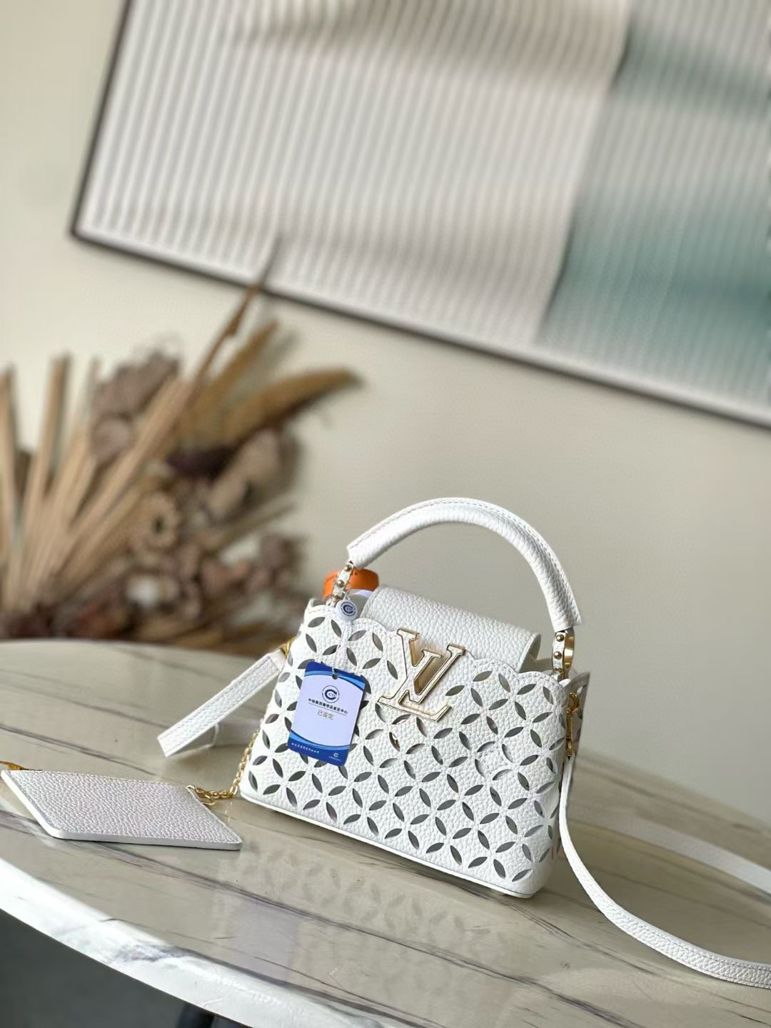 루이비통 M25497 여자가방