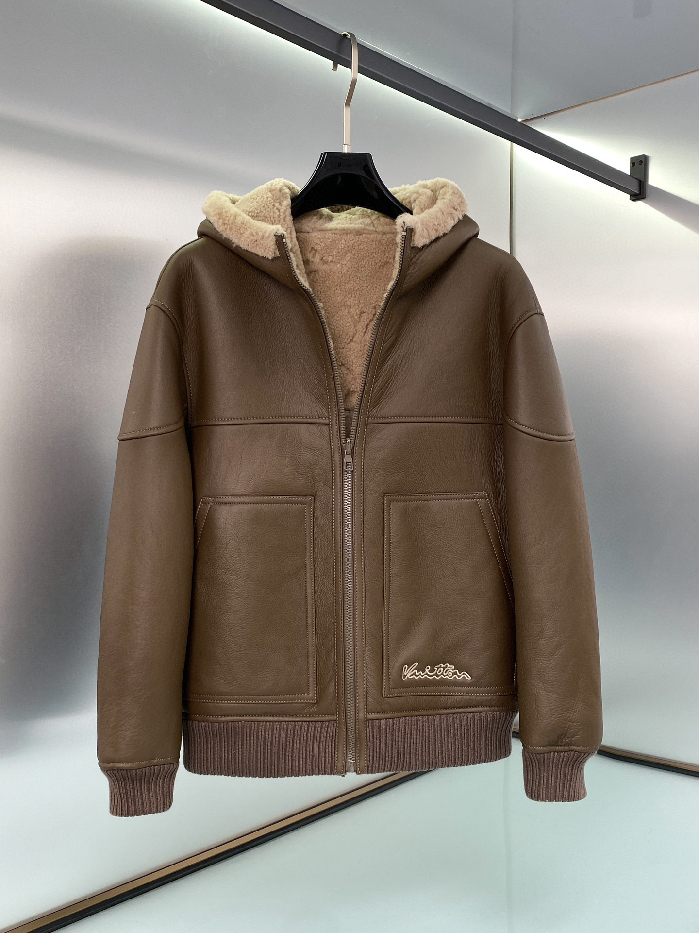 루이비통 양모 자켓