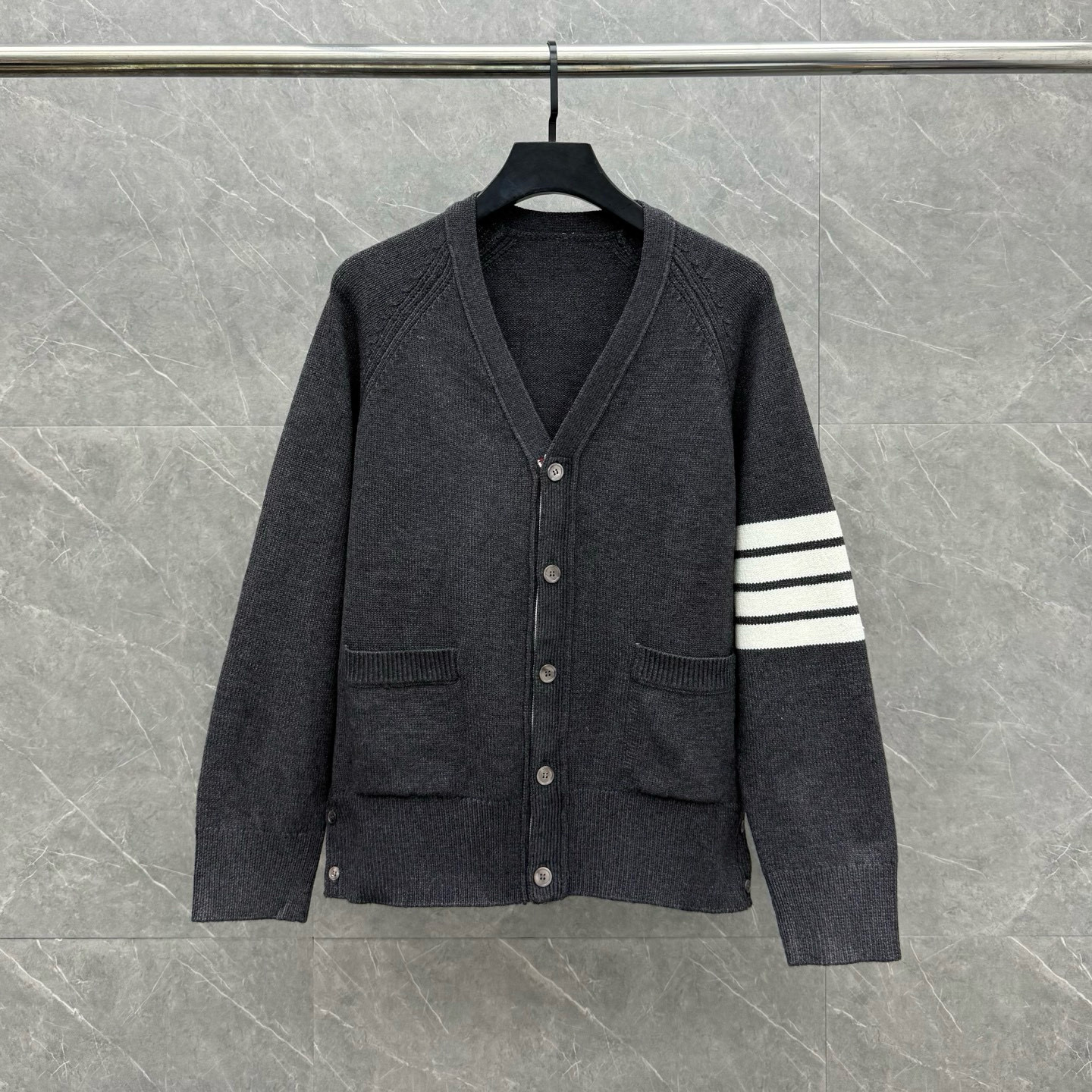 톰브라운 남녀공용 가디건