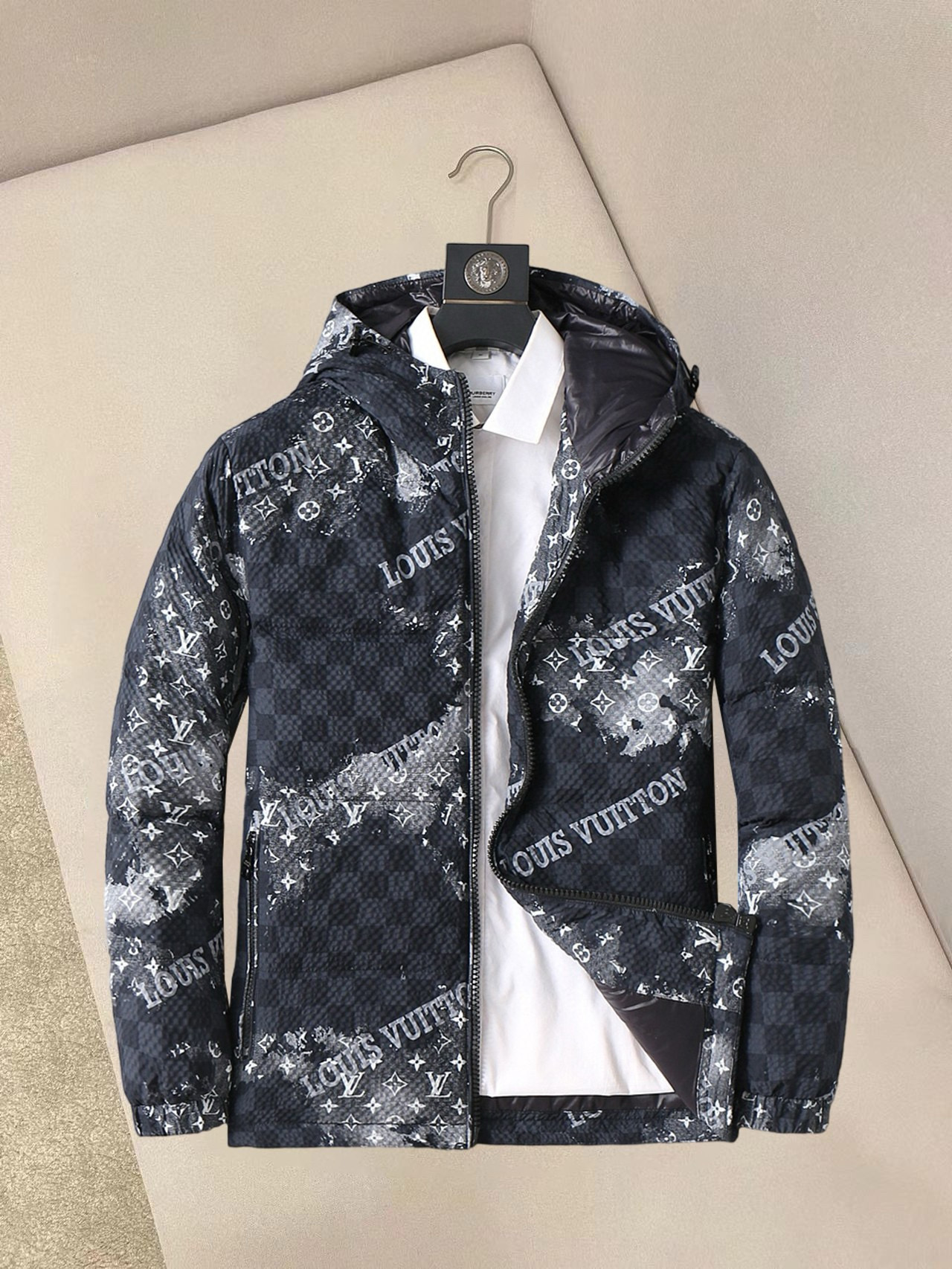 루이비통 남자 패딩