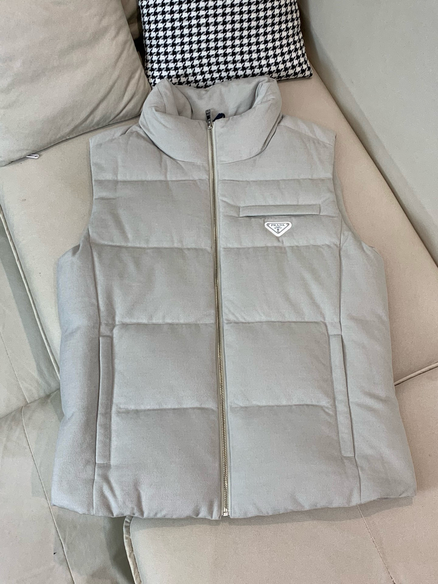프라다 남자 조끼