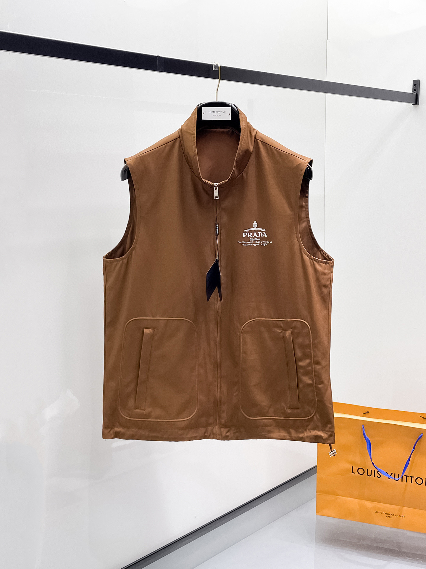 프라다 남자 조끼