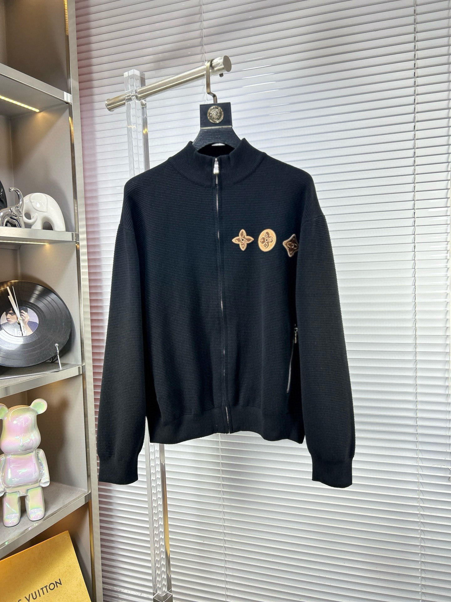 루이비통 남자 양모 가디건