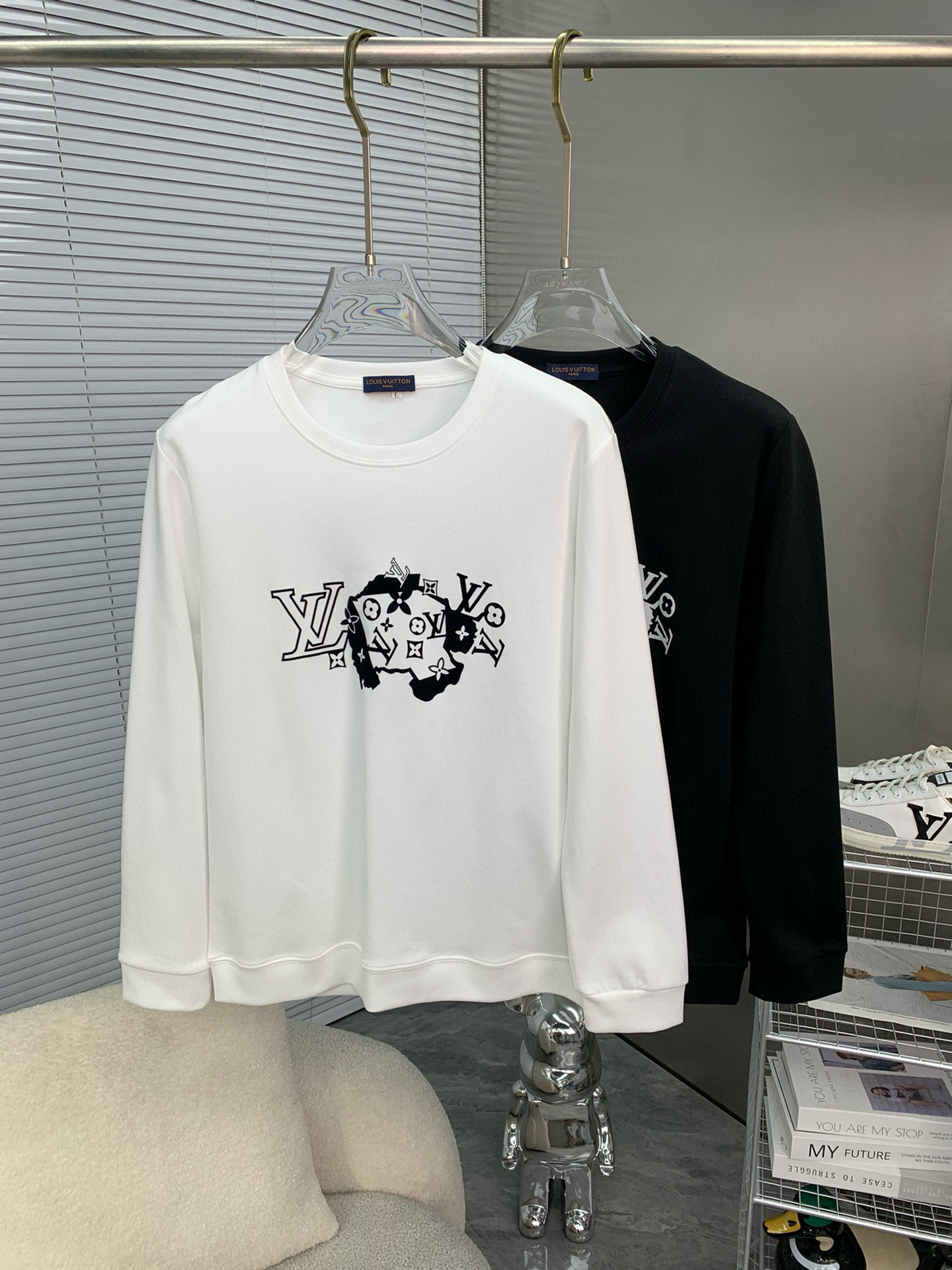 루이비통 2컬러 남자 맨투맨 후드티