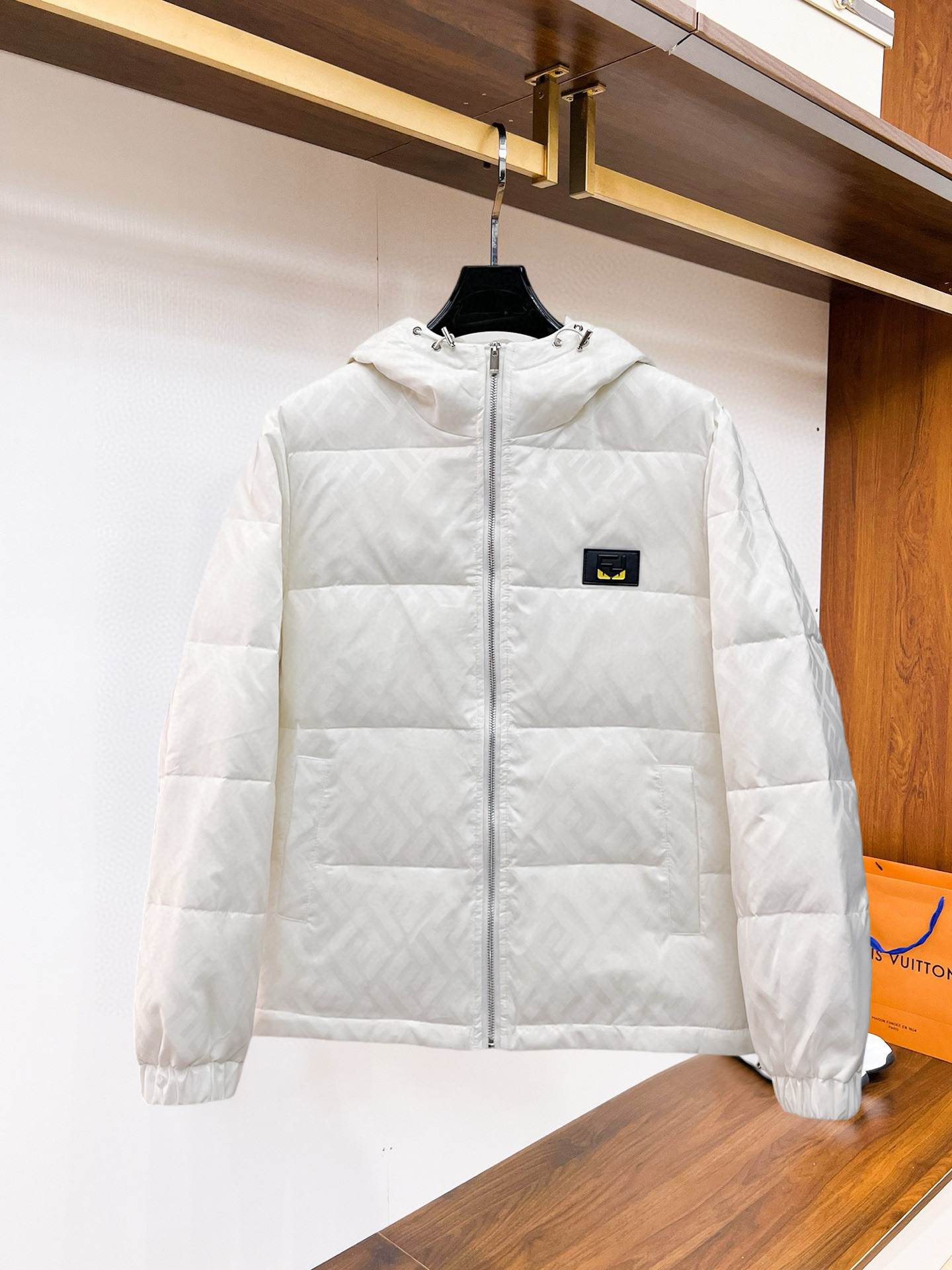 펜디 남자 패딩