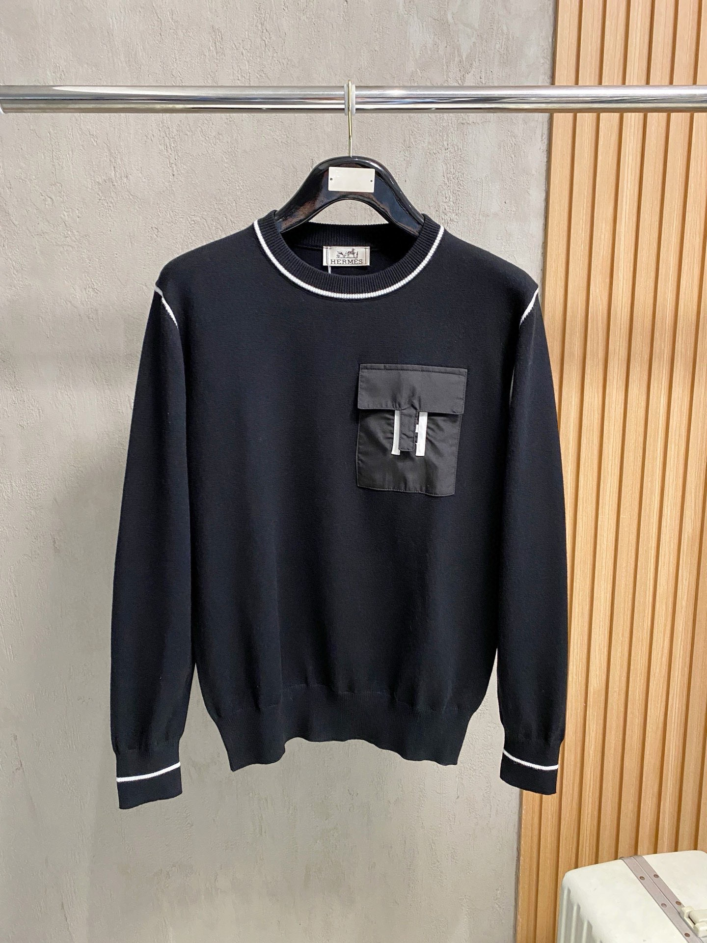 에르메스 2컬러 남자 니트