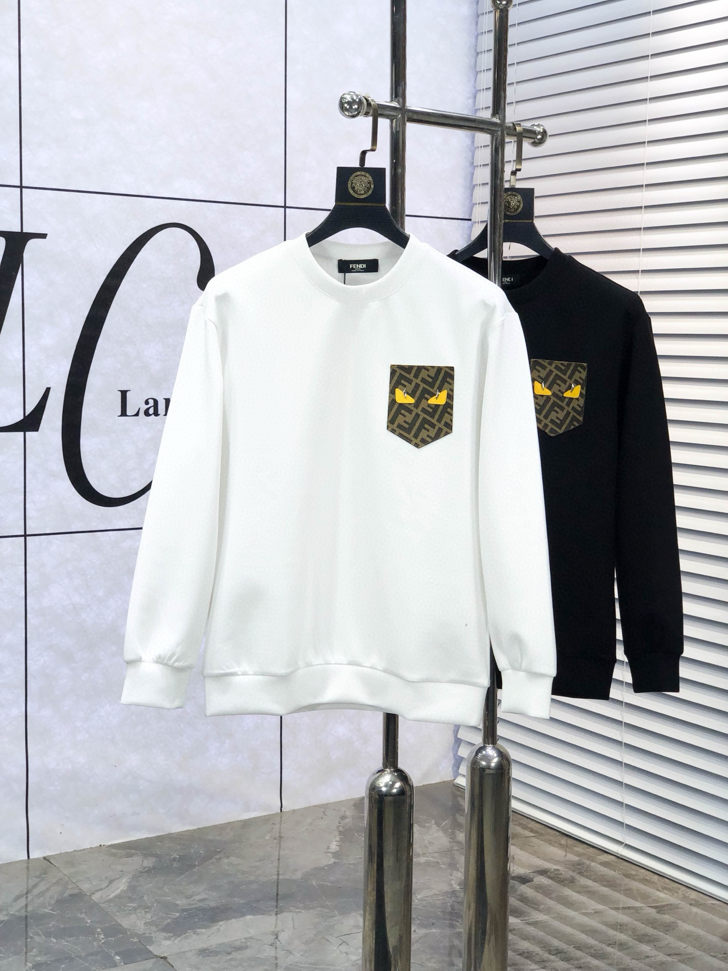 펜디 남자 맨투맨 2컬러