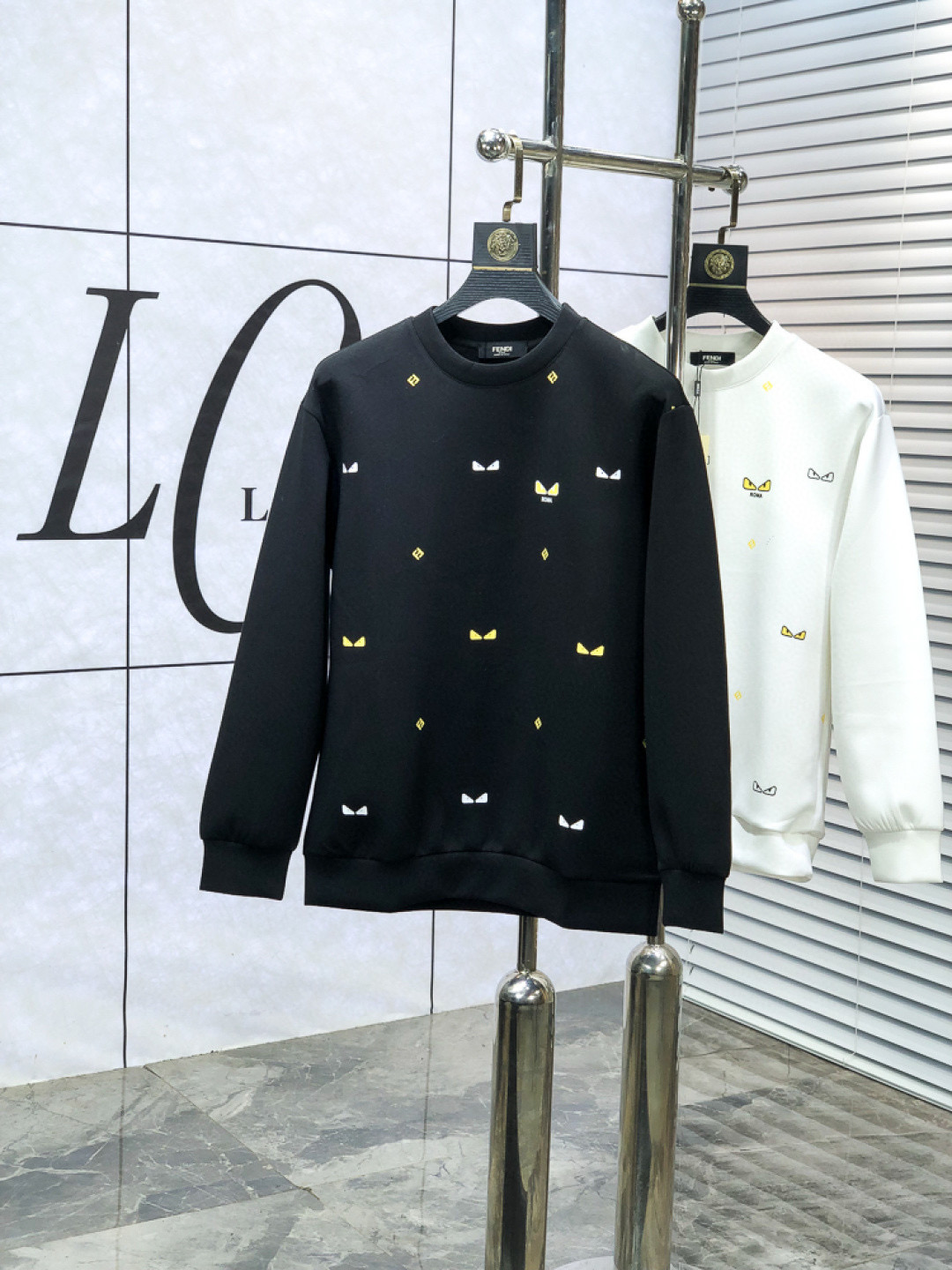 펜디 남자 맨투맨 2컬러