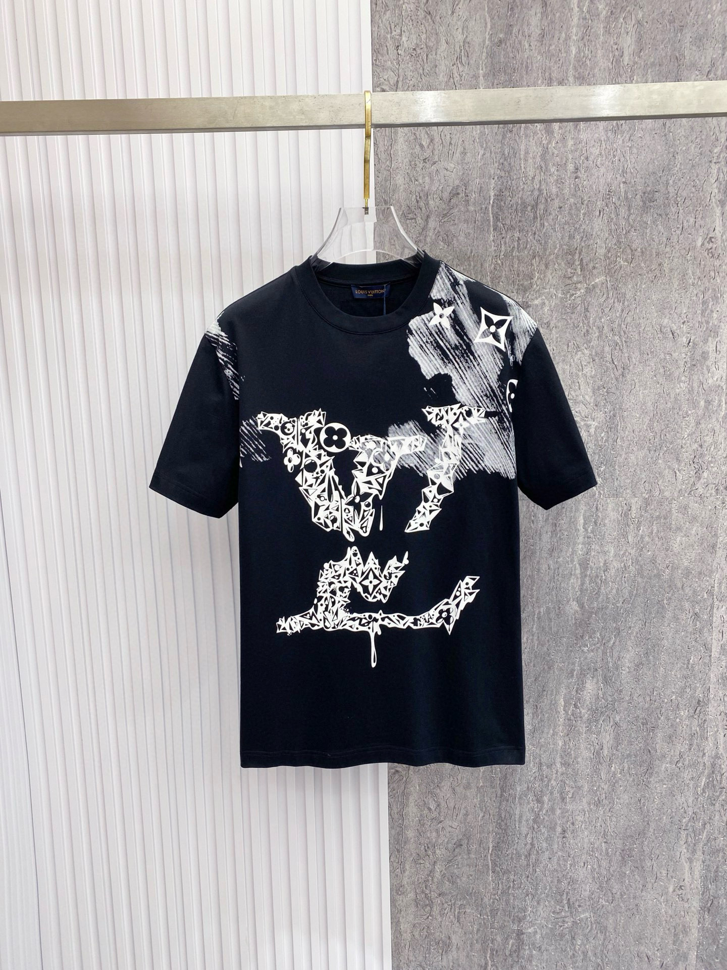 루이비통 남자 반팔티