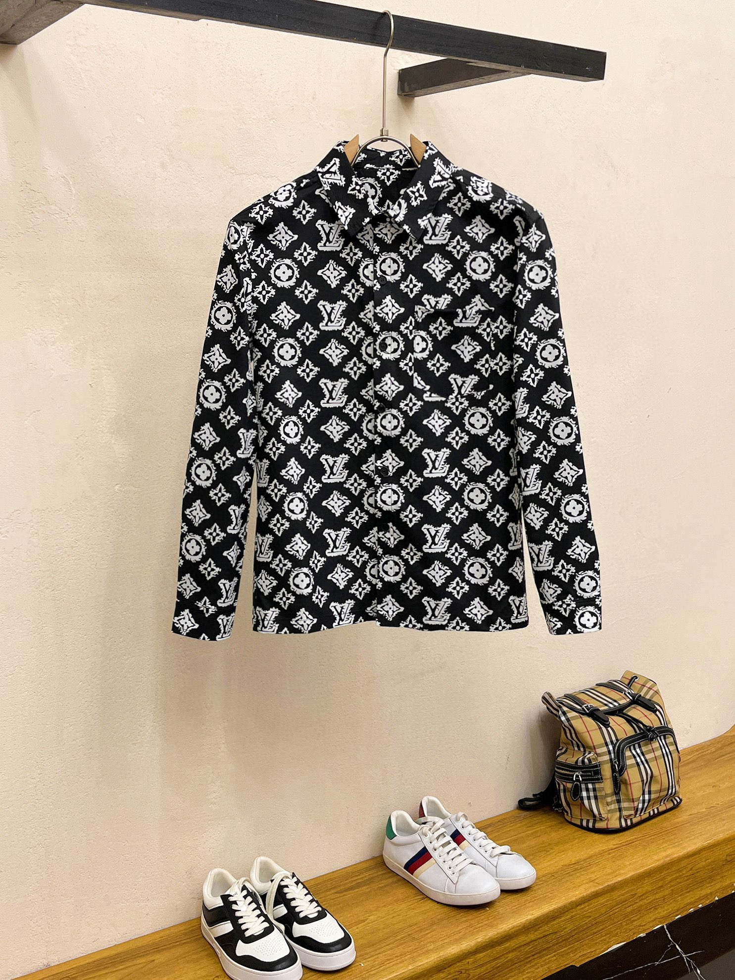 루이비통 남자 셔츠