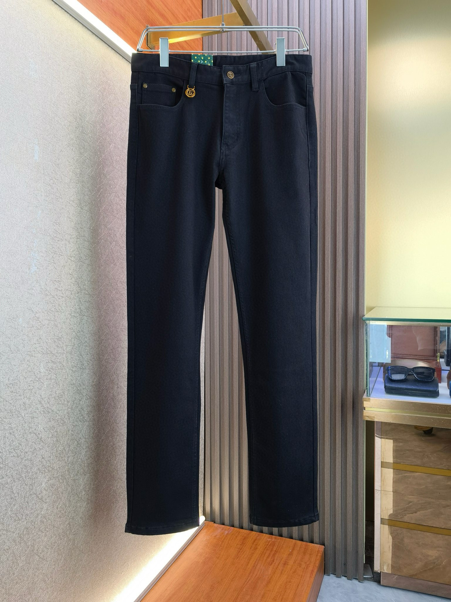 구찌 남자 청바지