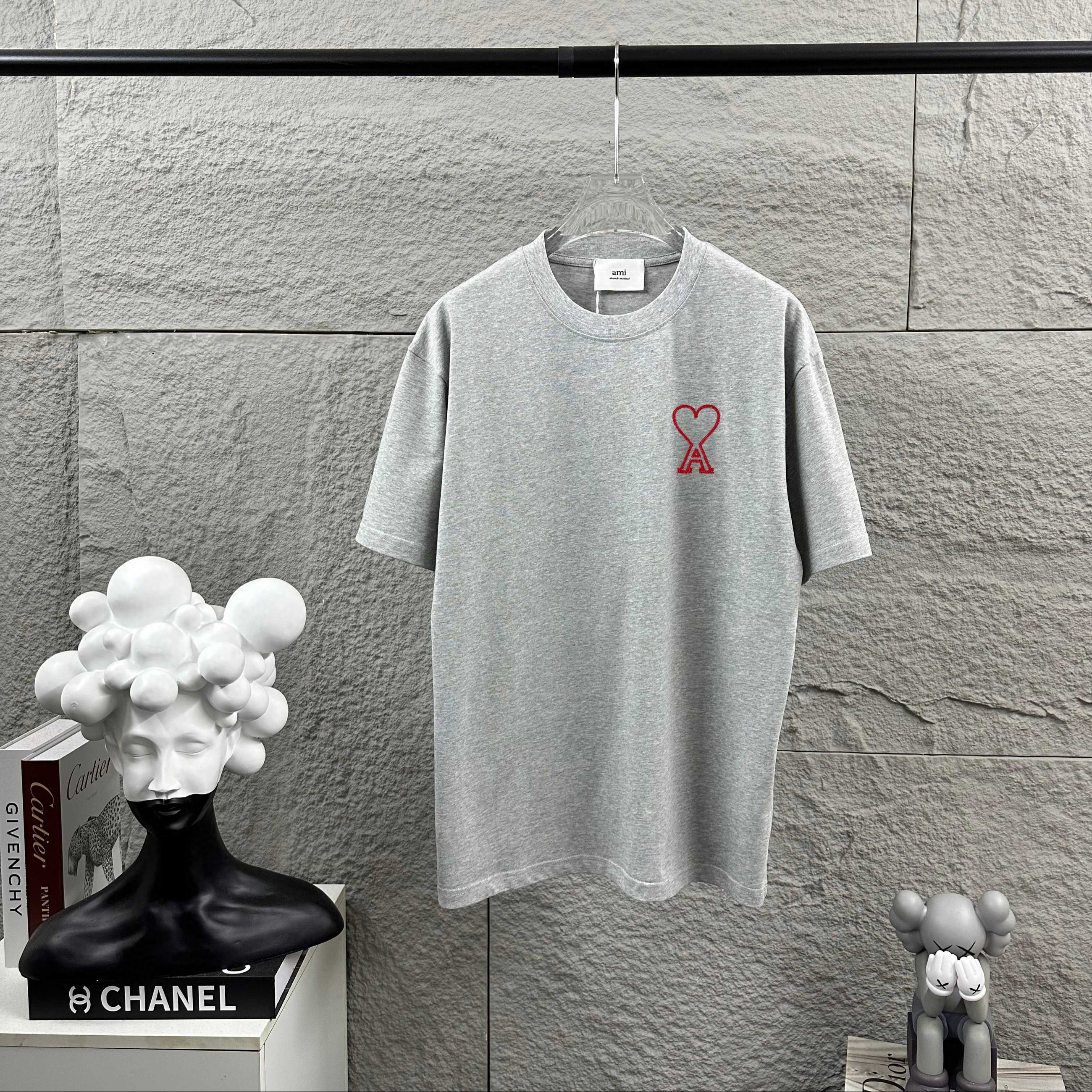 아미 아미리 남자 반팔티