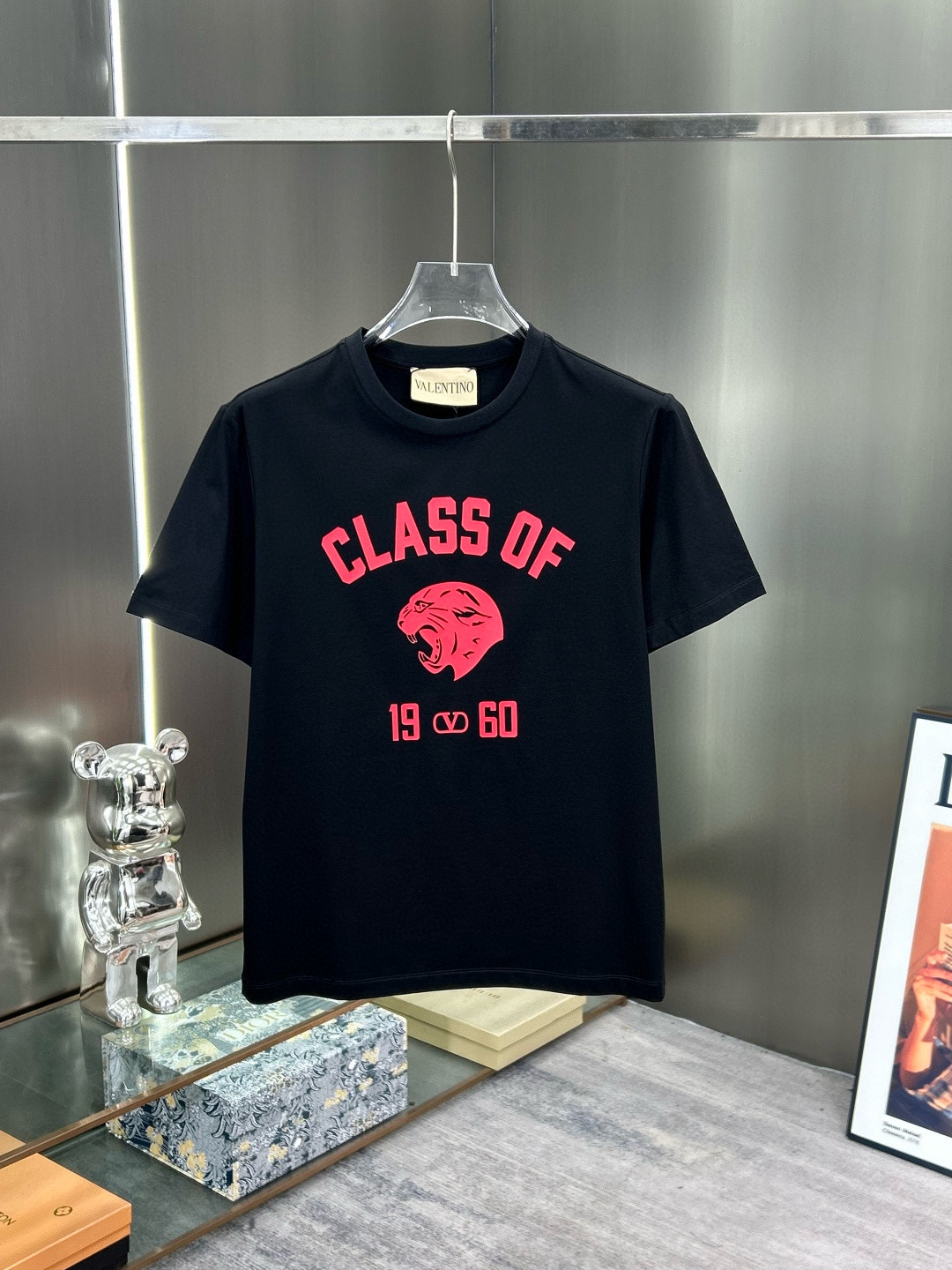 발렌티노 남자 반팔티