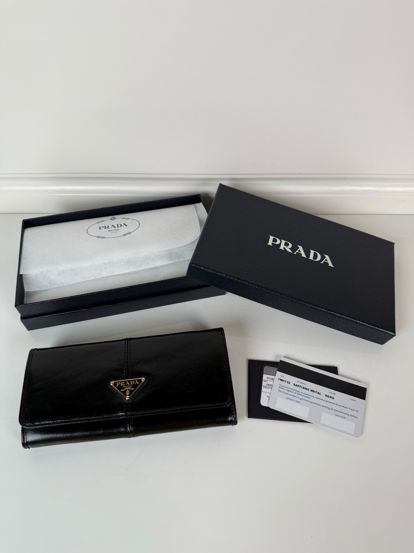 프라다 1MH132 여자 장지갑