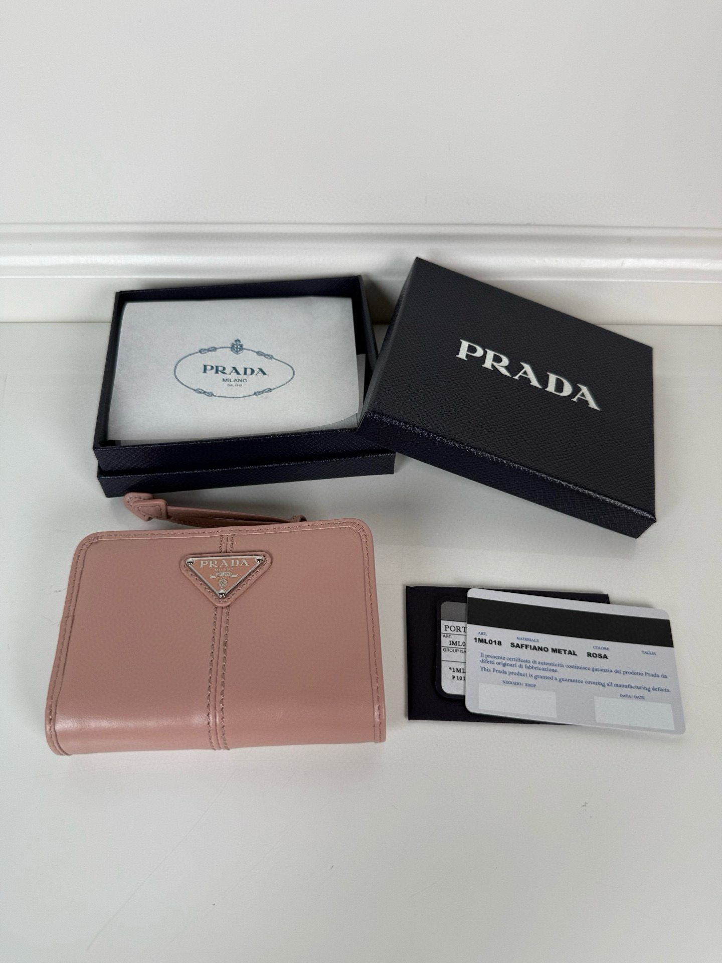 프라다 1ML018 남녀공용 반지갑