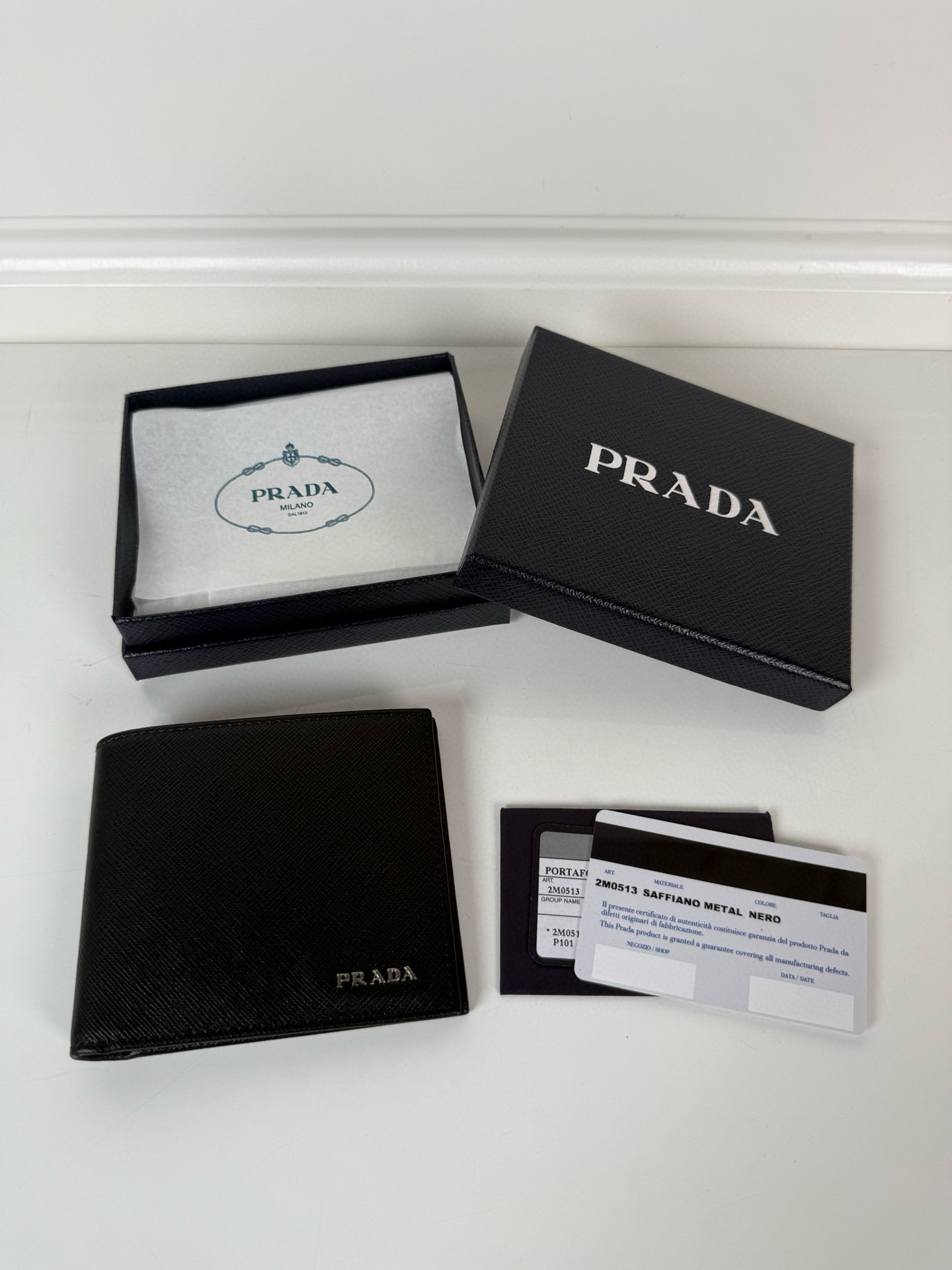 프라다 2M0513 남자 반지갑