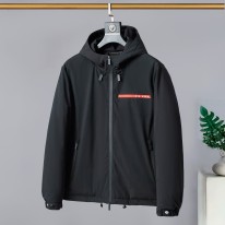 프라다 남자 패딩